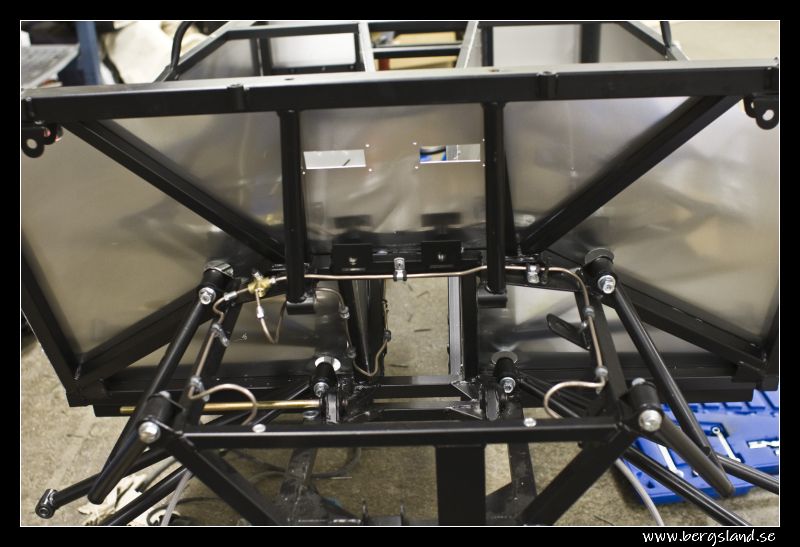  MG 1199 border